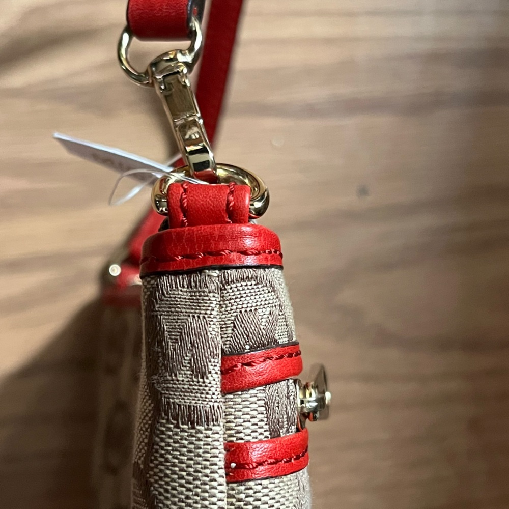 Michael Kors Tan and Red purse - Picture 9 of 10